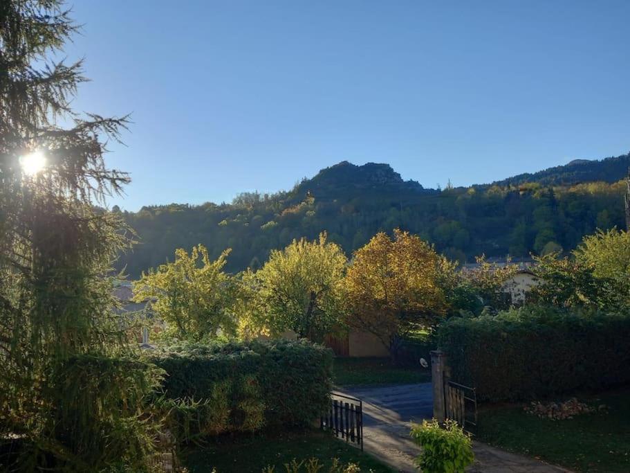 Gite L'Enclos O Rendez-Vous Roquefeuil-Pays De Sault- Avec Jardin Ngoại thất bức ảnh