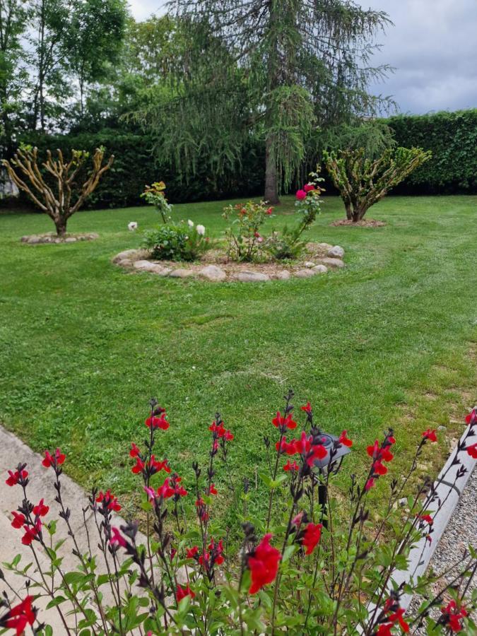 Gite L'Enclos O Rendez-Vous Roquefeuil-Pays De Sault- Avec Jardin Ngoại thất bức ảnh